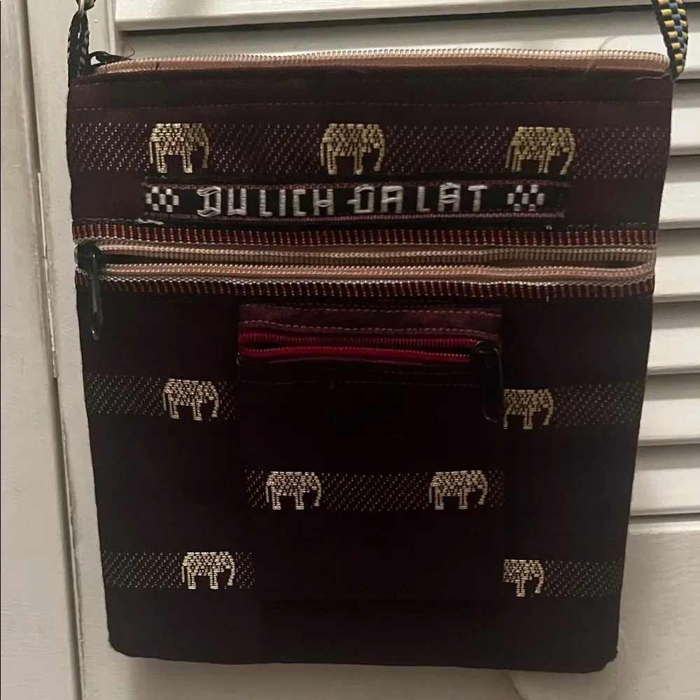 #0976+Elephant Patterned Maroon Crossbody Bag